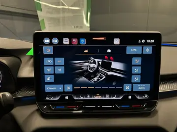 CUPRA Terramar 1.5 eTSI DSG Performance Garantie 12 luni