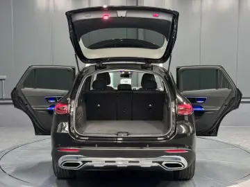 MERCEDES-BENZ GLC 220 d 4Matic Garantie 12 luni