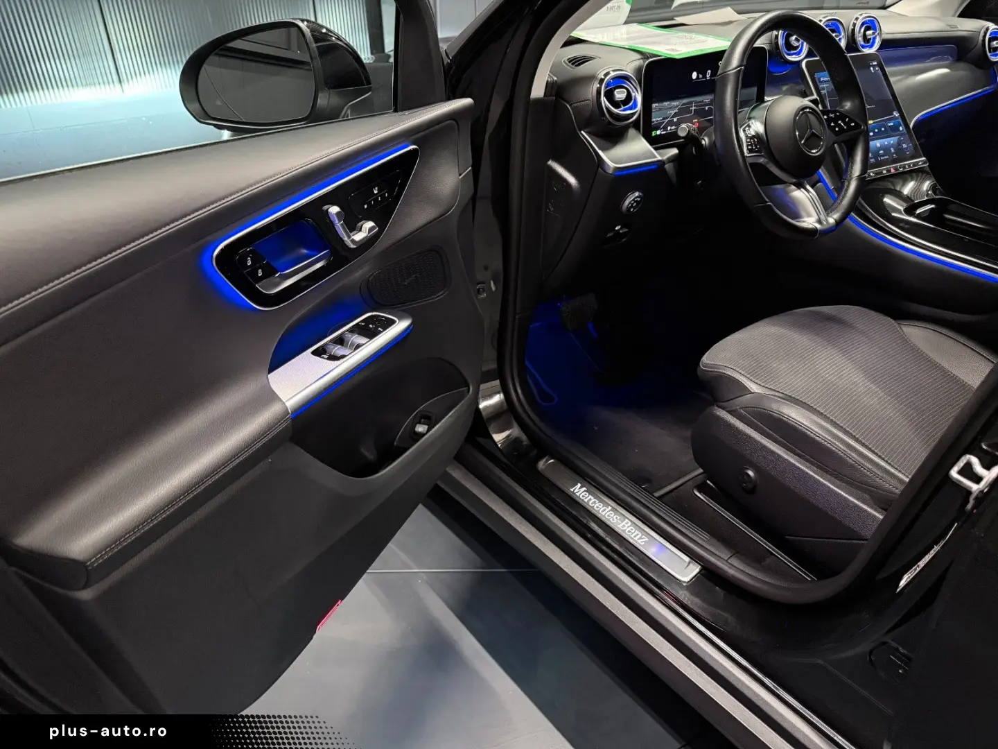 MERCEDES-BENZ GLC 220 d 4Matic Garantie 12 luni