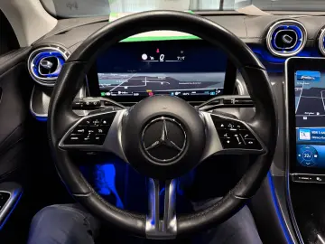MERCEDES-BENZ GLC 220 d 4Matic Garantie 12 luni