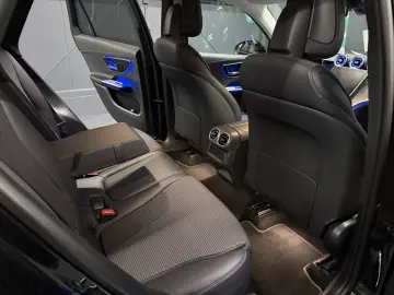 MERCEDES-BENZ GLC 220 d 4Matic Garantie 12 luni