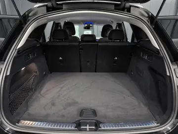 MERCEDES-BENZ GLC 220 d 4Matic Garantie 12 luni
