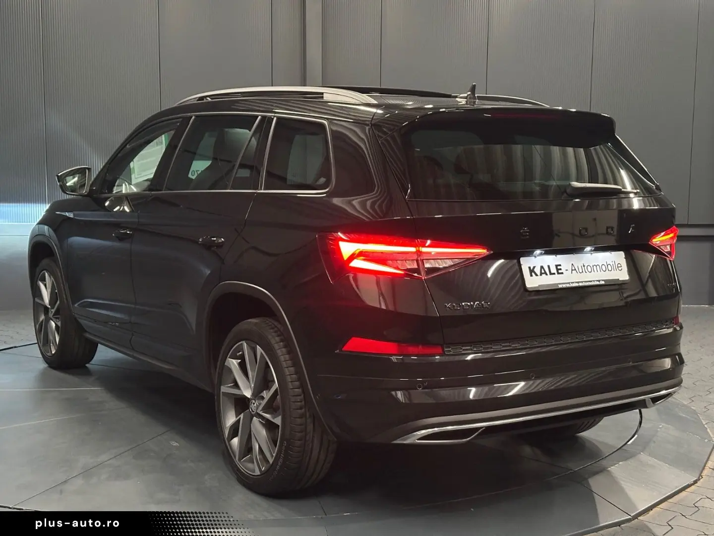 SKODA Kodiaq Sportline 4x4 Panoramic Garantie 12 luni