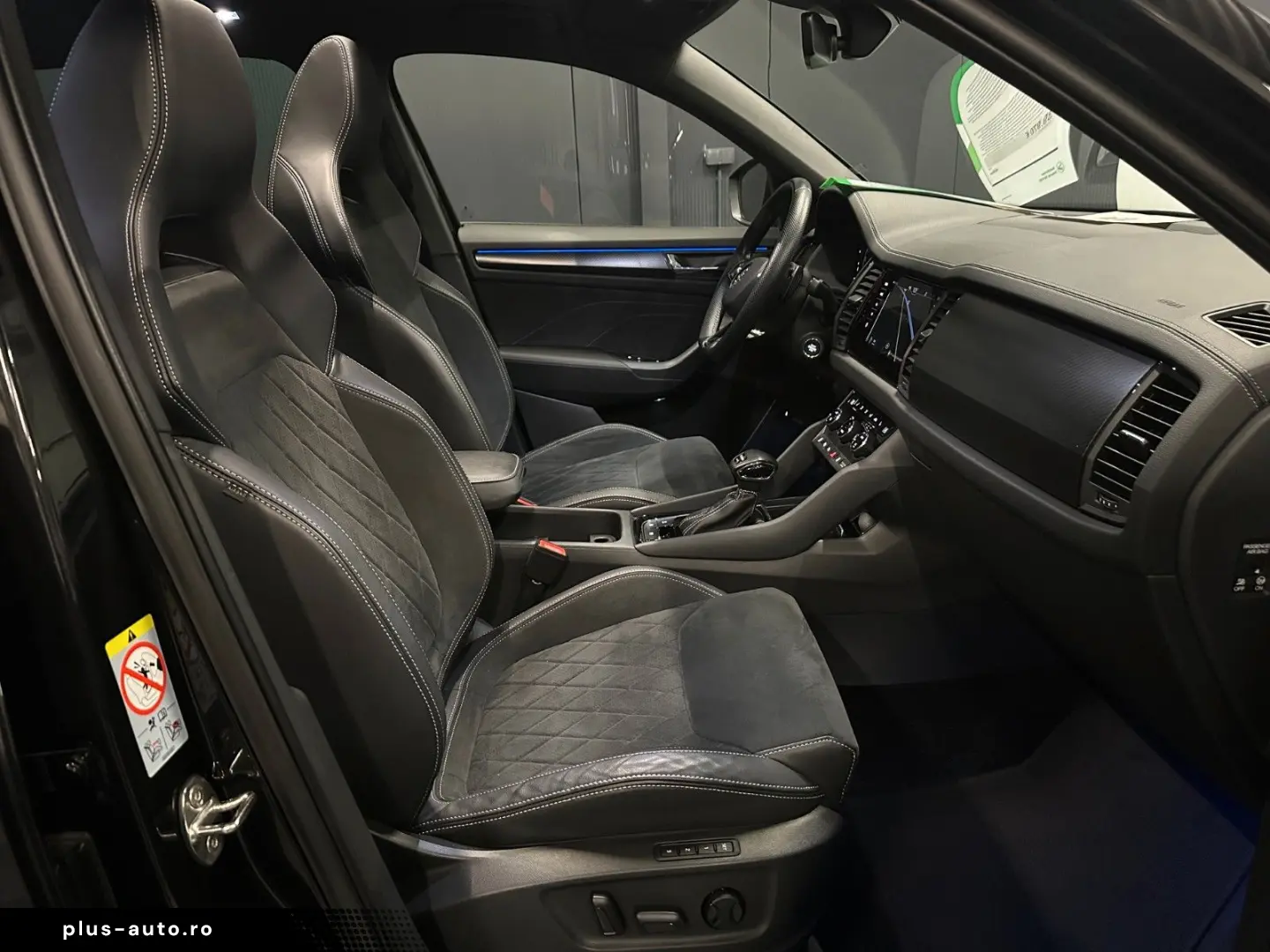 SKODA Kodiaq Sportline 4x4 Panoramic Garantie 12 luni