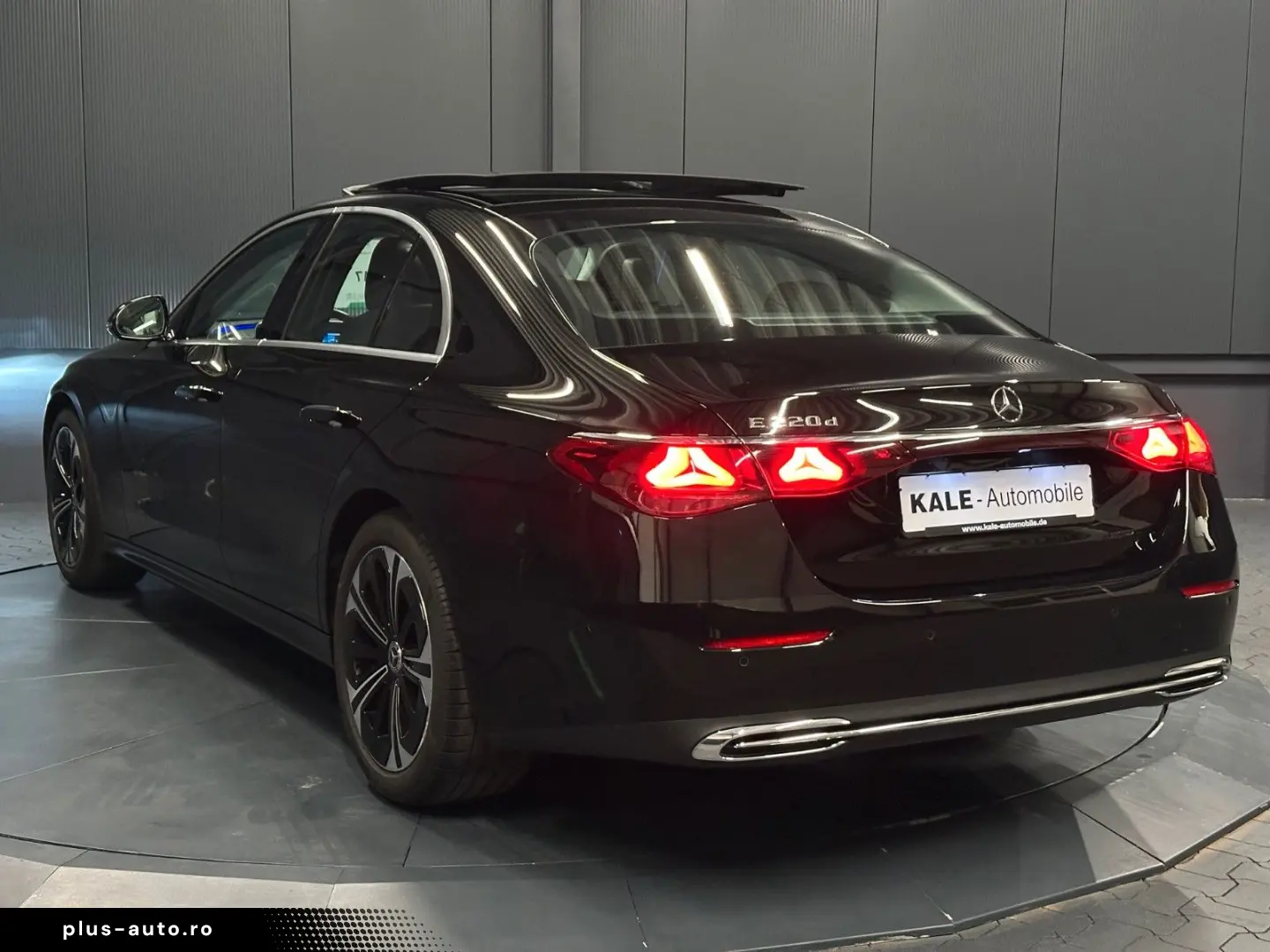 MERCEDES-BENZ E 220 d Avantgarde Garantie 12 luni