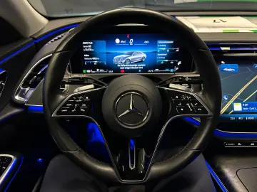 MERCEDES-BENZ E 220 d Avantgarde Garantie 12 luni