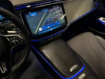MERCEDES-BENZ E 220 d Avantgarde Garantie 12 luni
