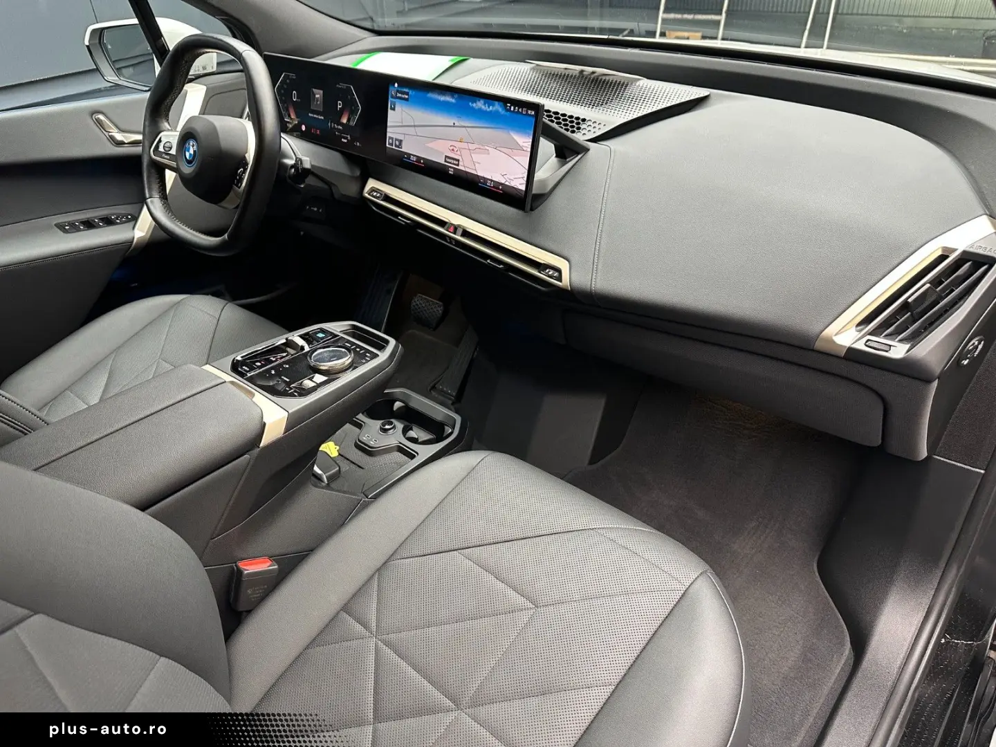 BMW iX xDrive40 Garantie 12 luni