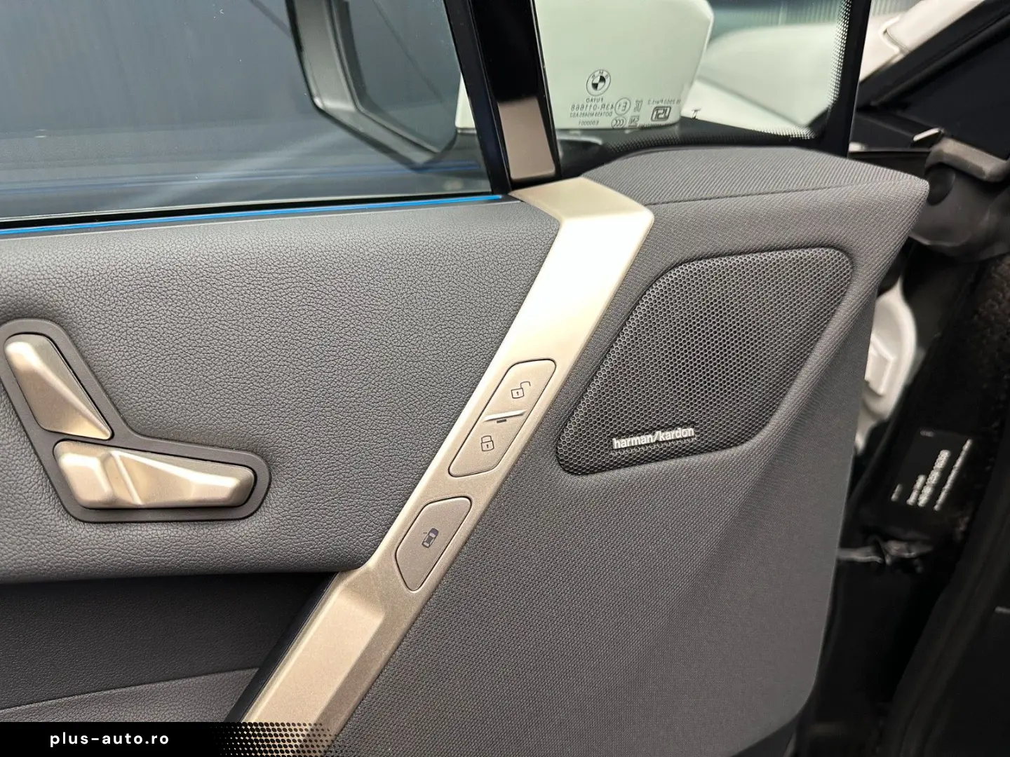 BMW iX xDrive40 Garantie 12 luni