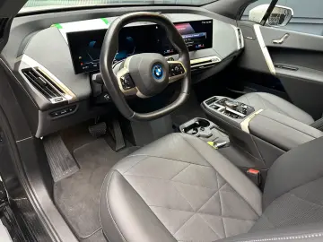 BMW iX xDrive40 Garantie 12 luni