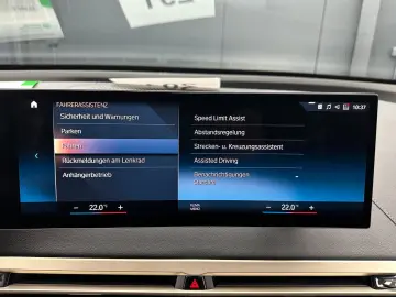 BMW iX xDrive40 Garantie 12 luni