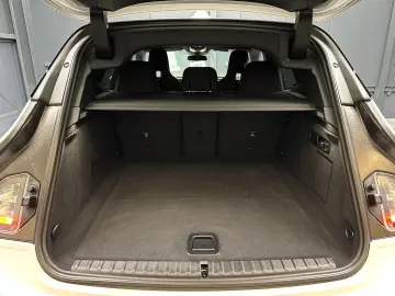 BMW iX xDrive40 Garantie 12 luni