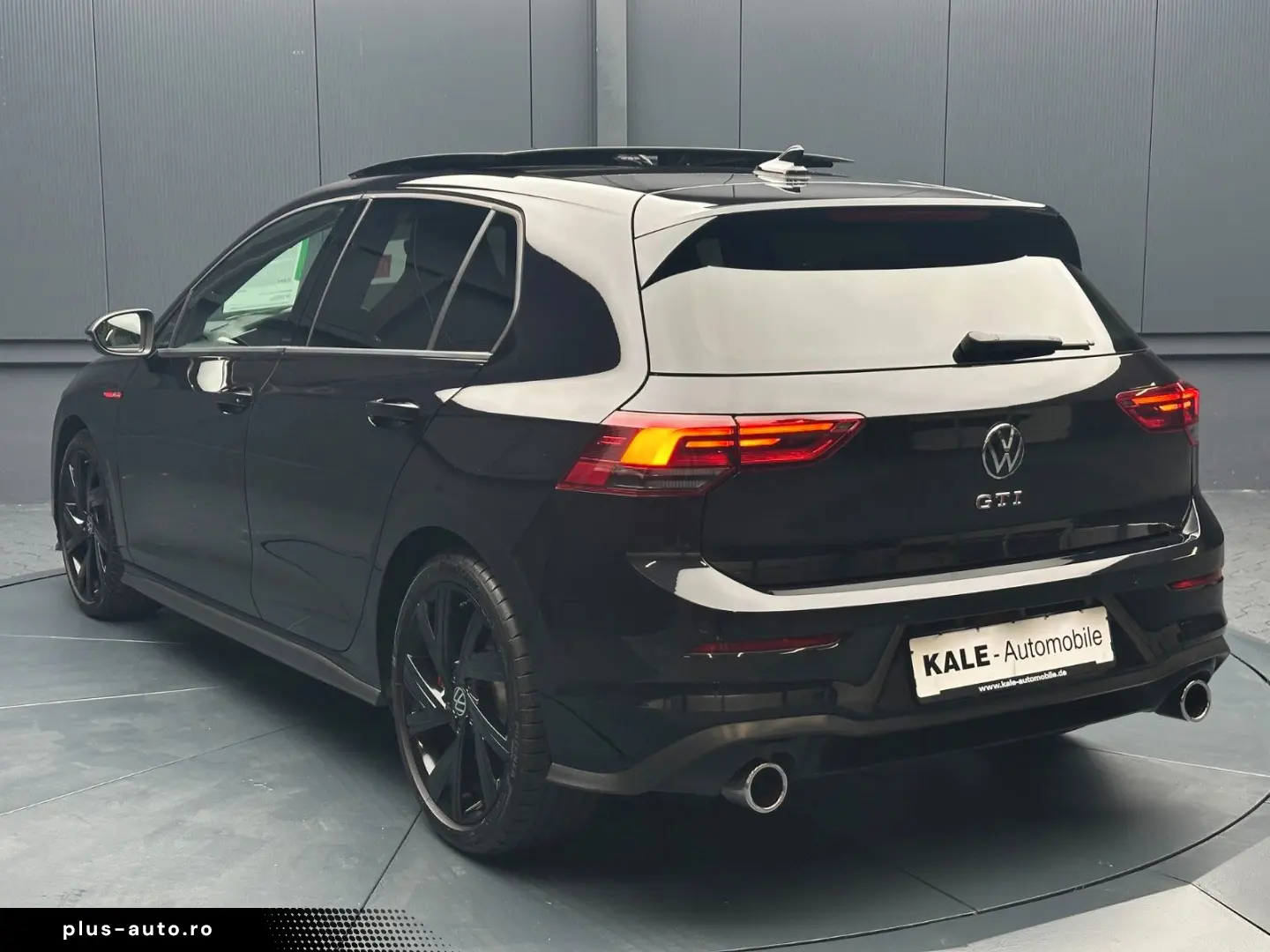 VW Golf GTI Panoramic Garantie 12 luni