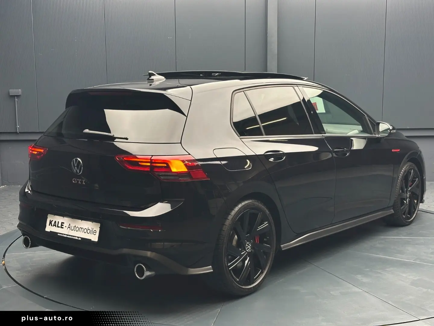VW Golf GTI Panoramic Garantie 12 luni
