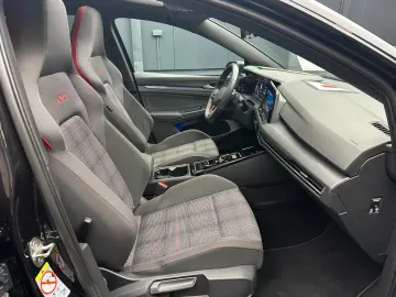 VW Golf GTI Panoramic Garantie 12 luni