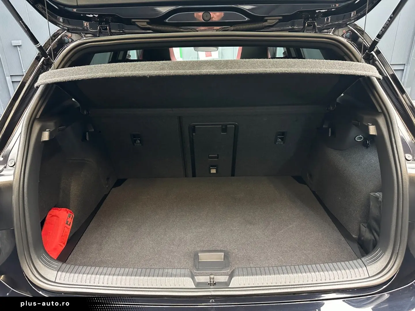 VW Golf GTI Panoramic Garantie 12 luni