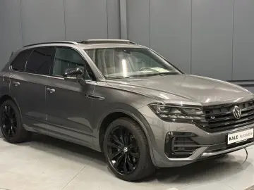 VW Touareg R-Line 4Motion - Garantie 12 luni