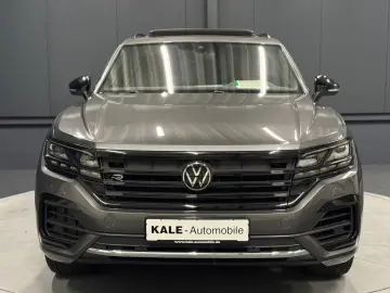 VW Touareg R-Line 4Motion - Garantie 12 luni