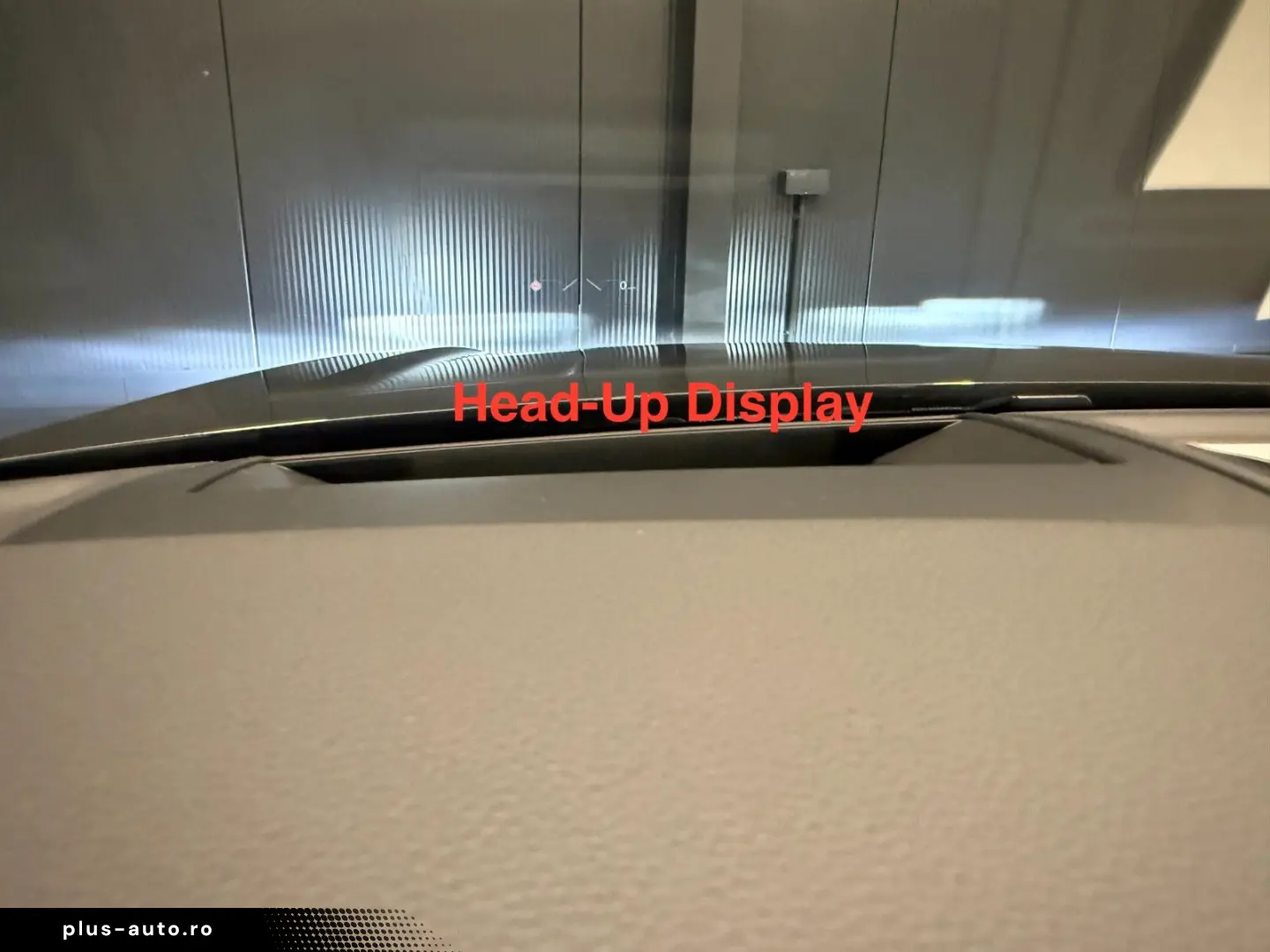 VW Touareg R-Line 4Motion - Garantie 12 luni