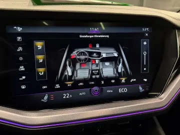 VW Touareg R-Line 4Motion - Garantie 12 luni
