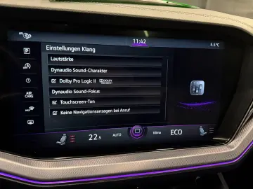 VW Touareg R-Line 4Motion - Garantie 12 luni