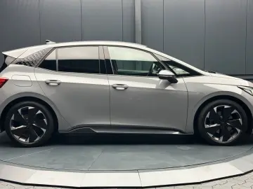 CUPRA Born 150 kW - Livrare imediata & Garantie 12 luni