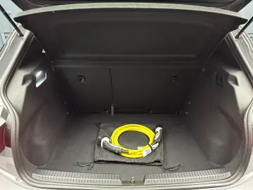 CUPRA Born 150 kW - Livrare imediata & Garantie 12 luni