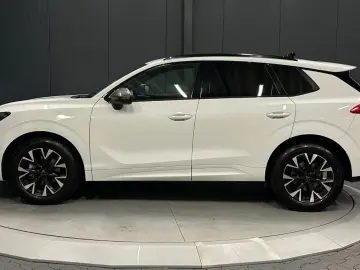 CUPRA Terramar 1.5 eTSI DSG - Garantie 12 luni