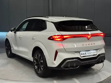CUPRA Terramar 1.5 eTSI DSG - Garantie 12 luni
