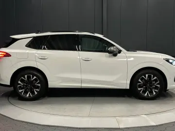CUPRA Terramar 1.5 eTSI DSG - Garantie 12 luni