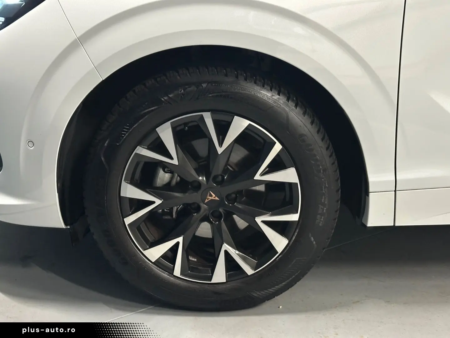 CUPRA Terramar 1.5 eTSI DSG - Garantie 12 luni