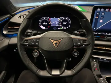 CUPRA Terramar 1.5 eTSI DSG - Garantie 12 luni
