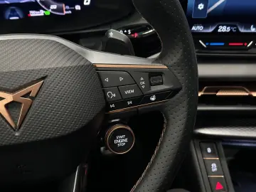 CUPRA Terramar 1.5 eTSI DSG - Garantie 12 luni