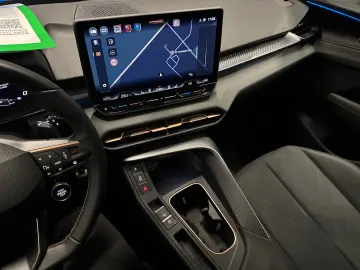 CUPRA Terramar 1.5 eTSI DSG - Garantie 12 luni