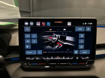 CUPRA Terramar 1.5 eTSI DSG - Garantie 12 luni