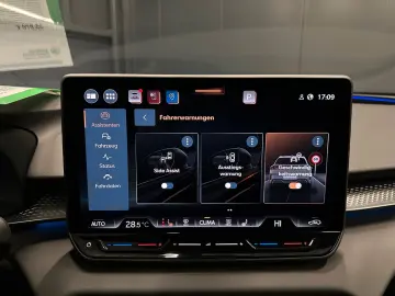 CUPRA Terramar 1.5 eTSI DSG - Garantie 12 luni