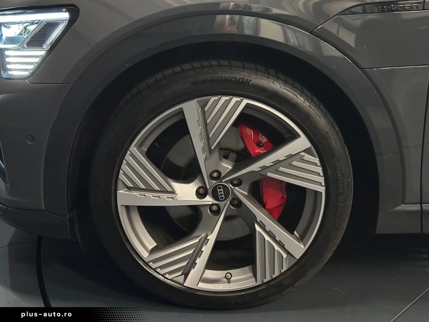 AUDI Q8 e-tron Sportback 50 quattro - Garantie 12 luni