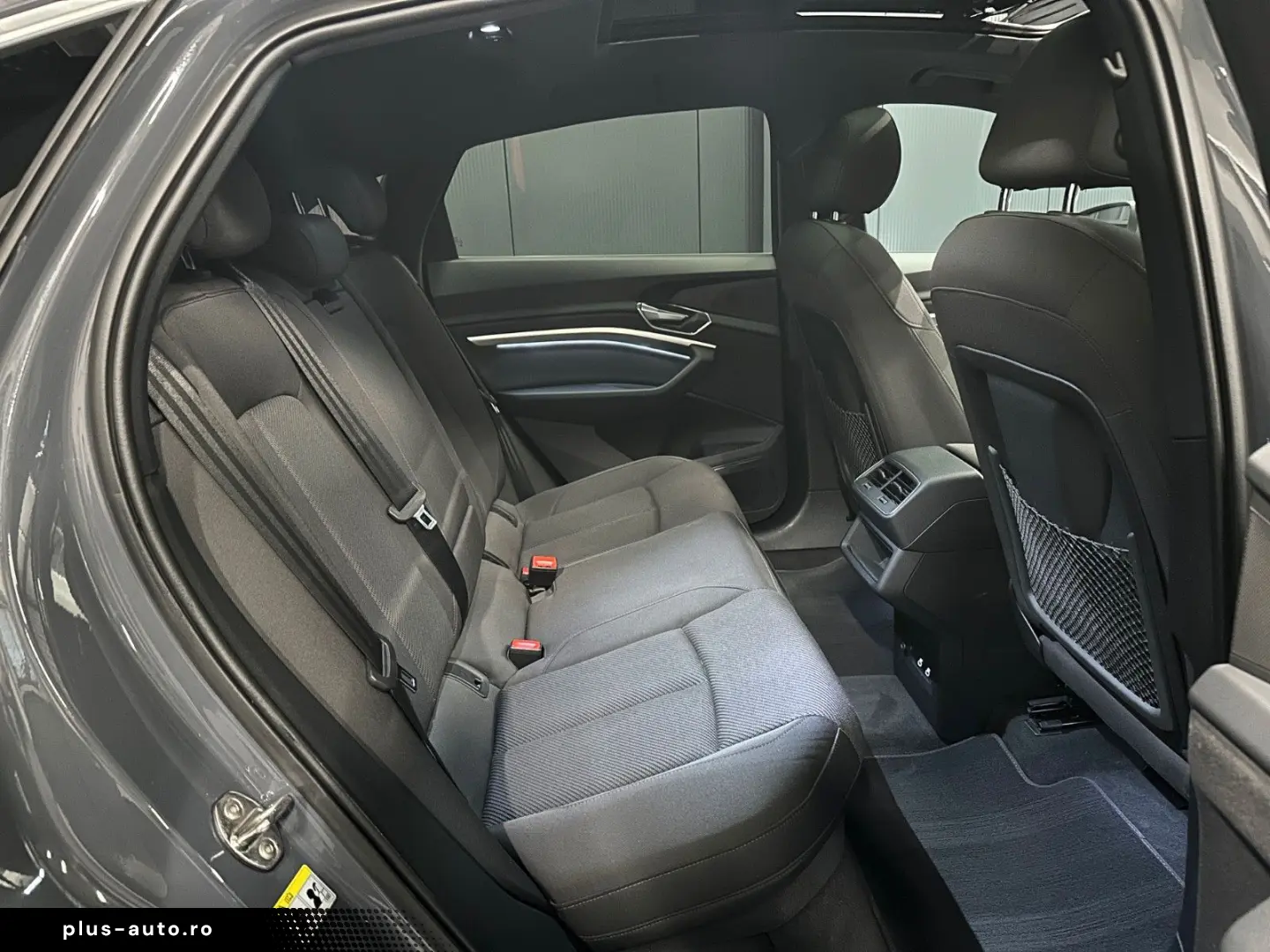 AUDI Q8 e-tron Sportback 50 quattro - Garantie 12 luni