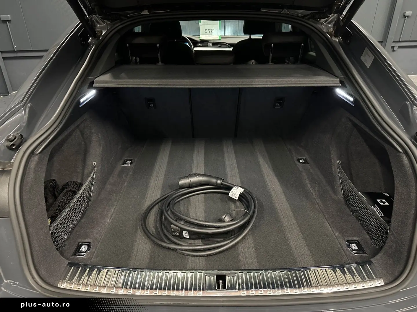 AUDI Q8 e-tron Sportback 50 quattro - Garantie 12 luni