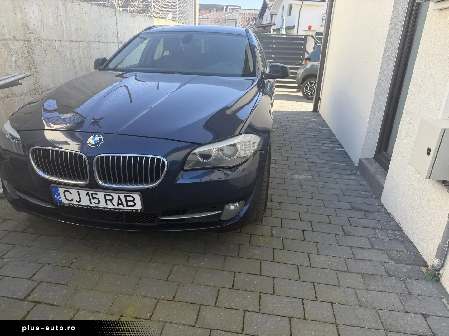 BMW 520