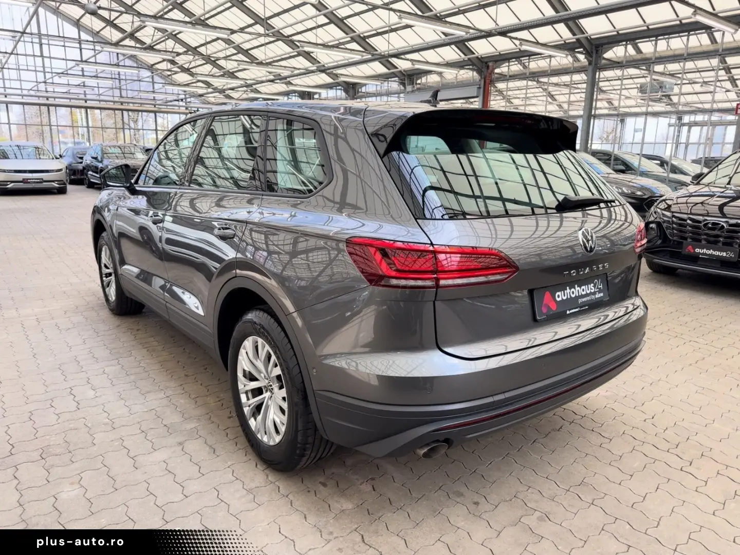 VW Touareg 3.0 V6 TDI  4Motion ACC LED Leder