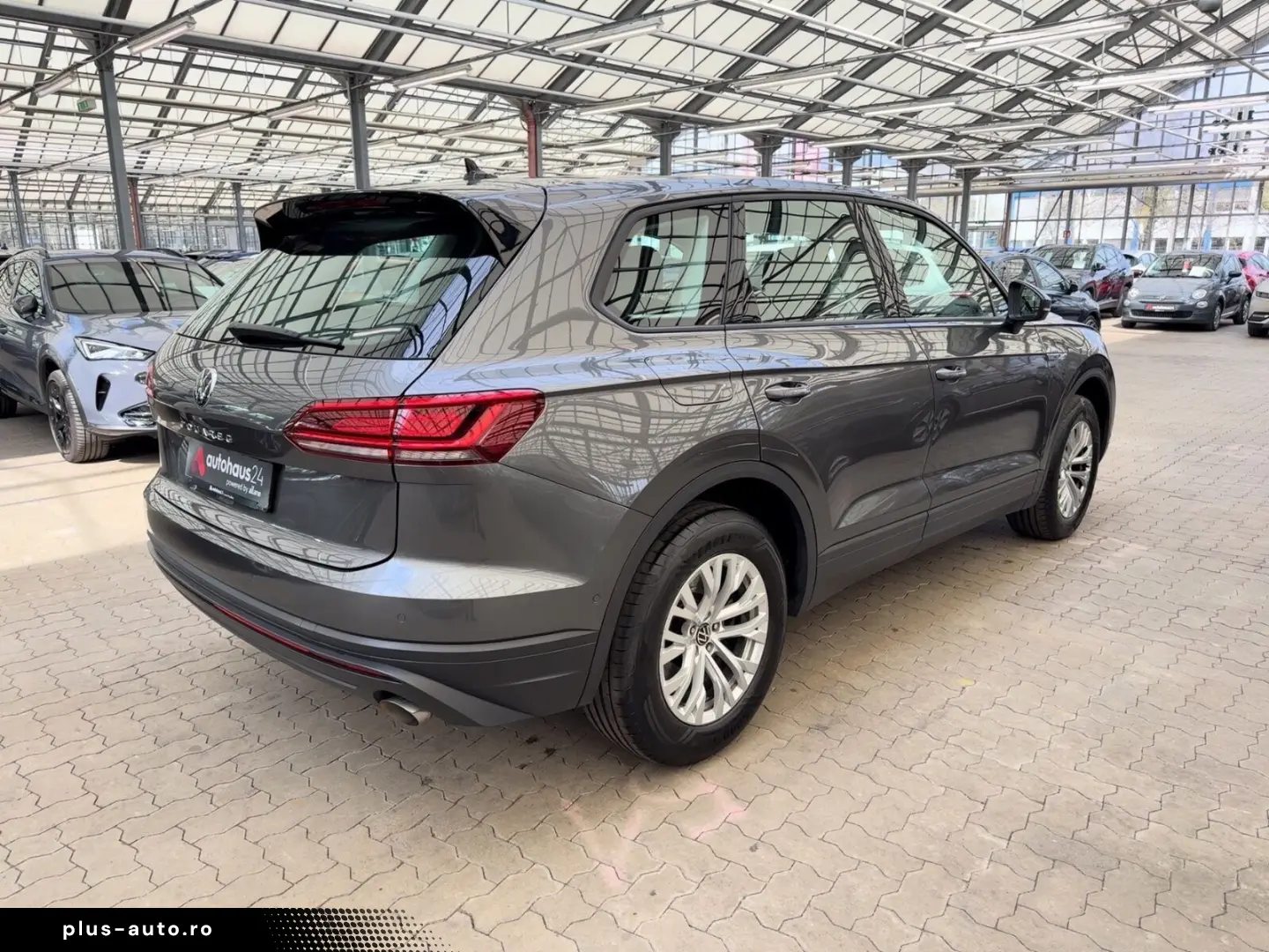 VW Touareg 3.0 V6 TDI  4Motion ACC LED Leder