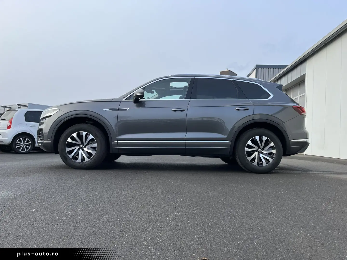 VW Touareg 3.0 TDI DSG 4Mo. Elegance AHK STHZ PANO