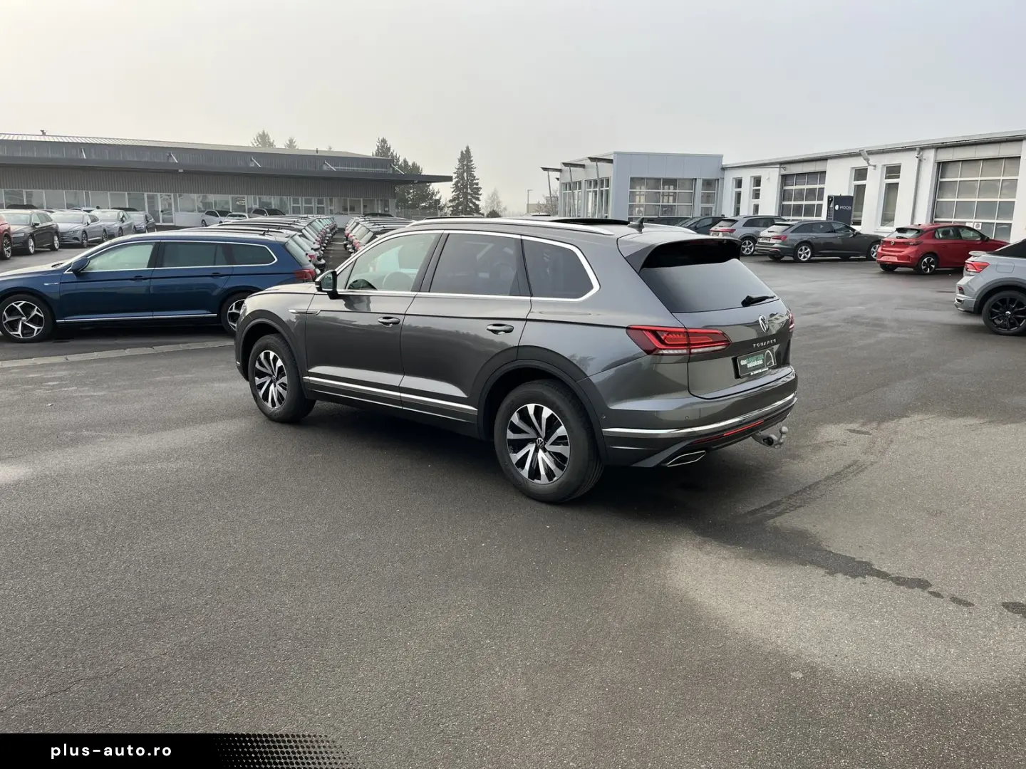 VW Touareg 3.0 TDI DSG 4Mo. Elegance AHK STHZ PANO