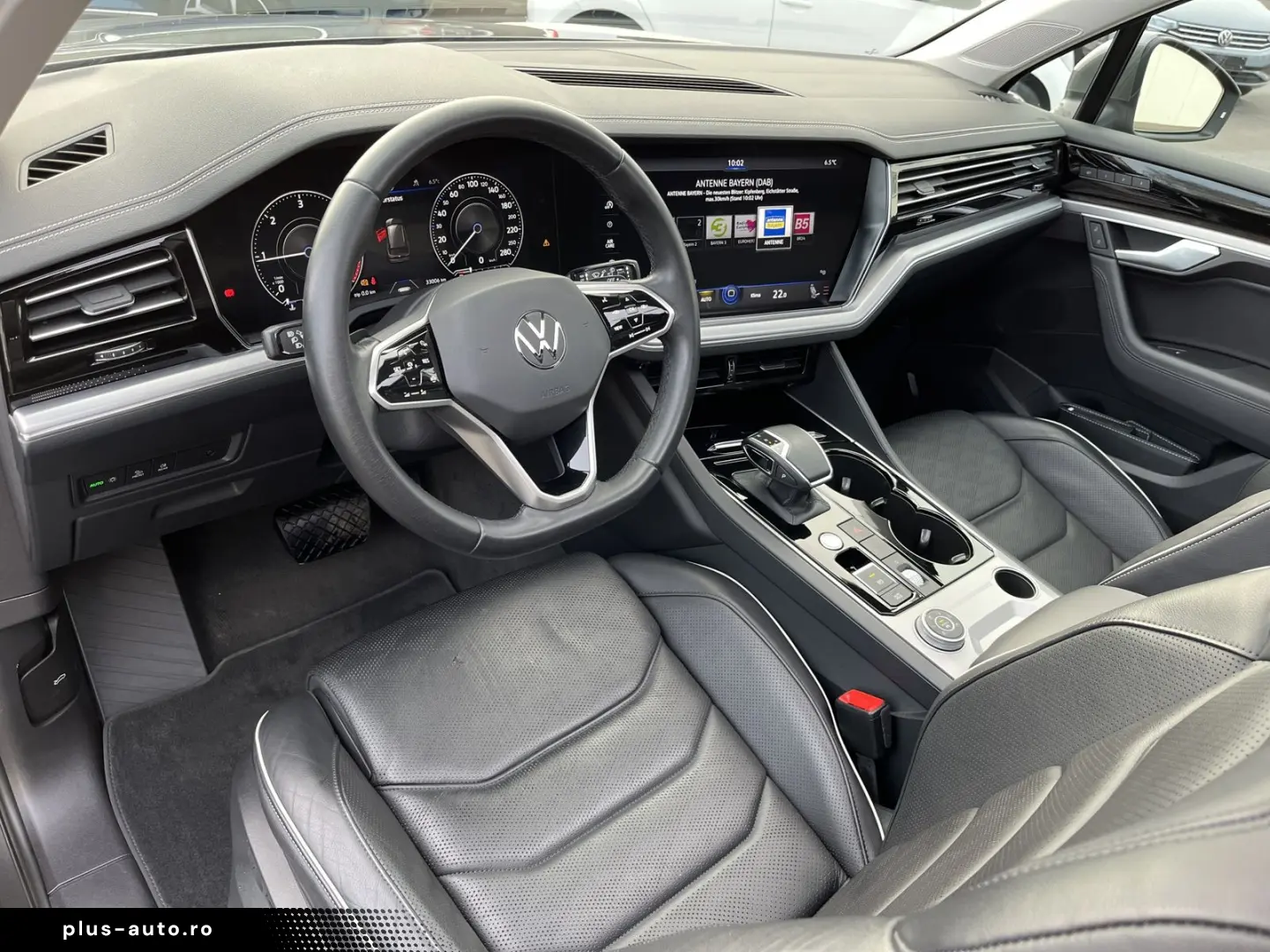 VW Touareg 3.0 TDI DSG 4Mo. Elegance AHK STHZ PANO