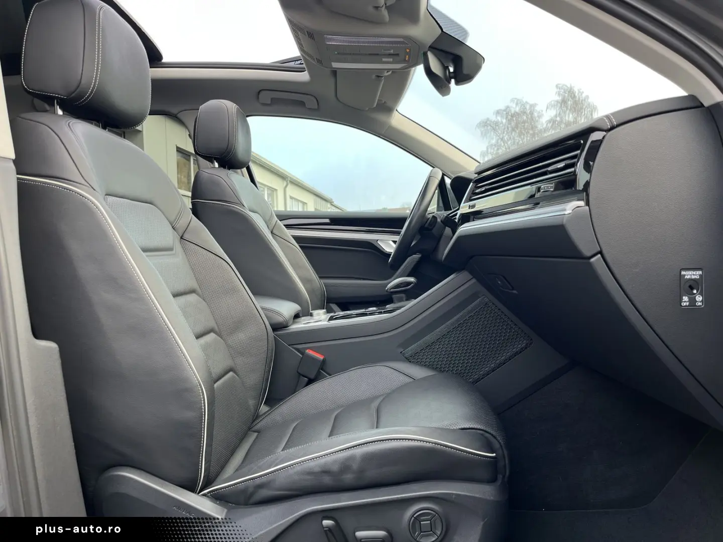 VW Touareg 3.0 TDI DSG 4Mo. Elegance AHK STHZ PANO