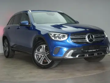 MERCEDES-BENZ GLC 300 e 4Matic 9G-Tronic AHK Kamera HUD 360