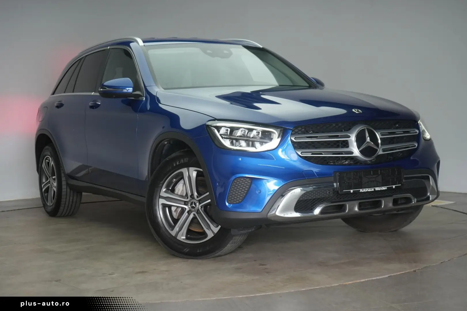 MERCEDES-BENZ GLC 300 e 4Matic 9G-Tronic AHK Kamera HUD 360