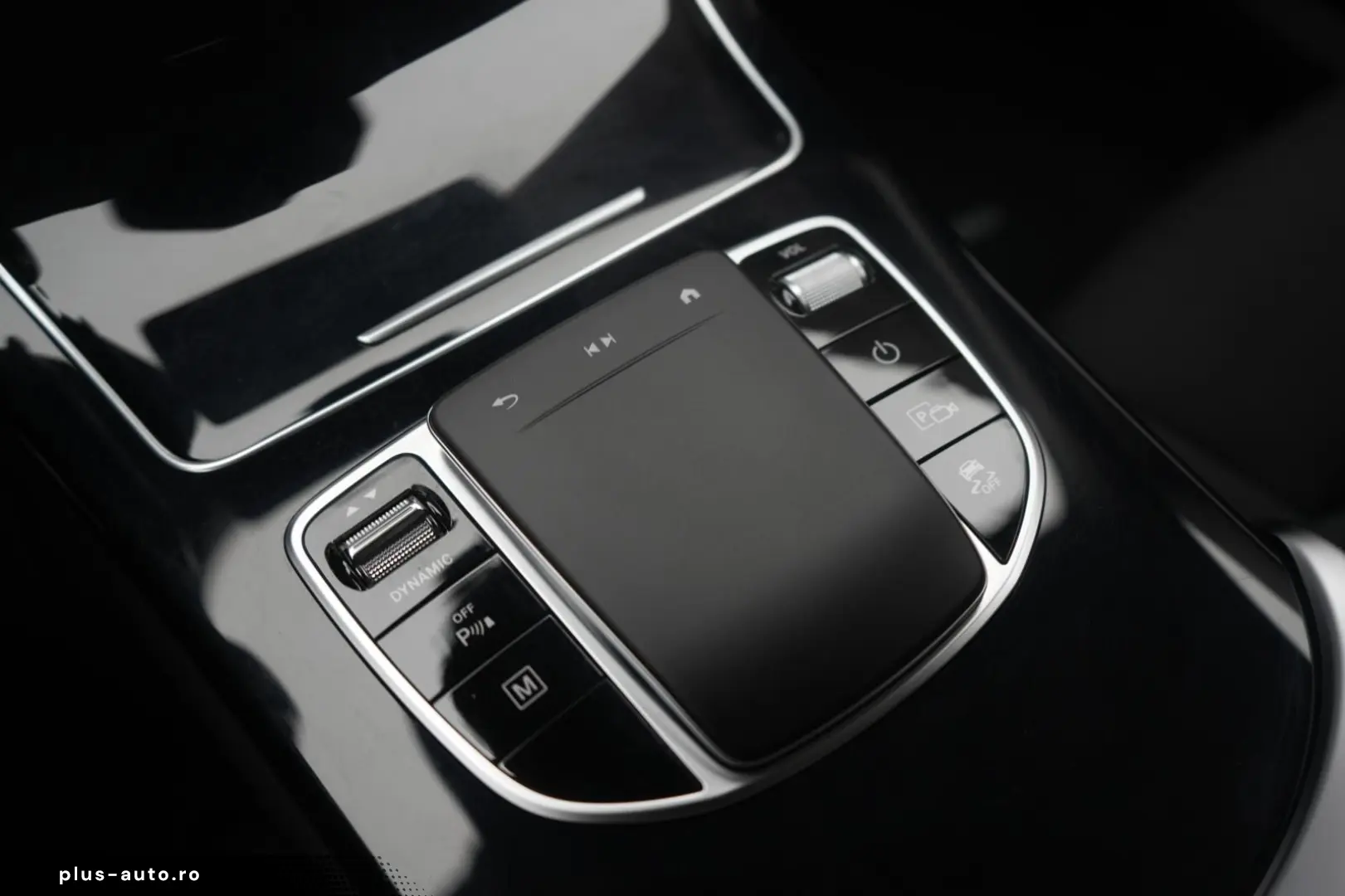 MERCEDES-BENZ GLC 300 e 4Matic 9G-Tronic AHK Kamera HUD 360