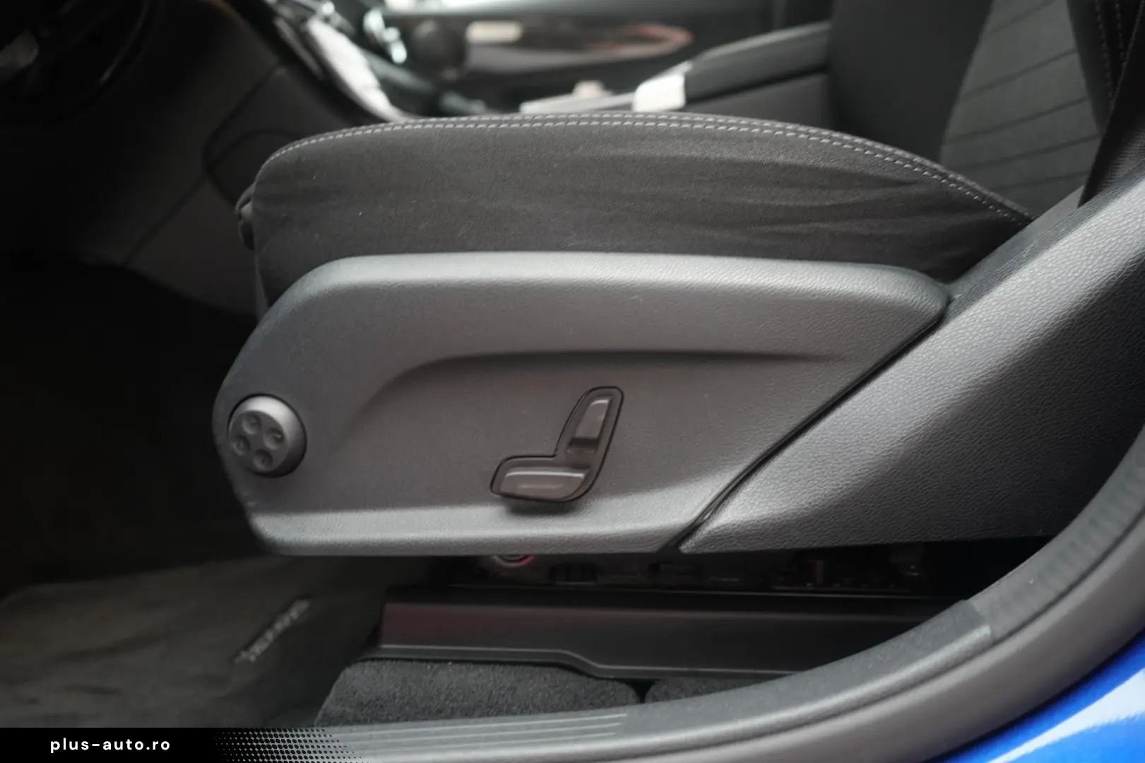 MERCEDES-BENZ GLC 300 e 4Matic 9G-Tronic AHK Kamera HUD 360